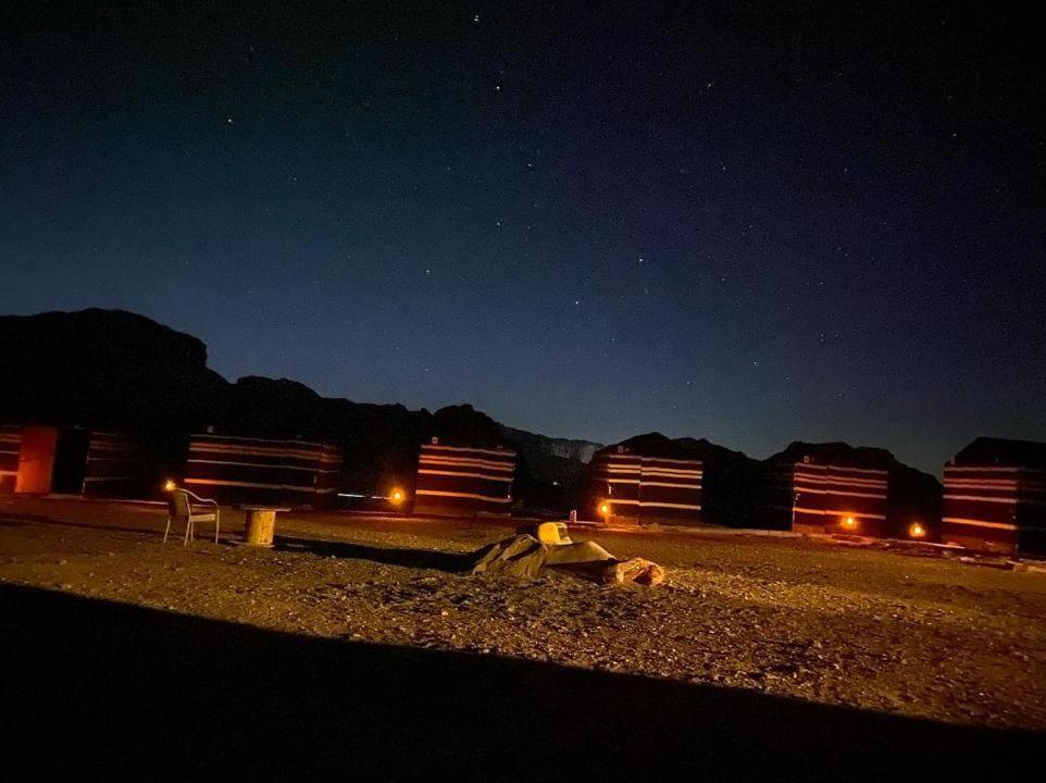 Wadi Rum Secrets Camp Eksteriør bilde